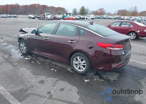 2018 Kia Optima Lx z USA, uszkodzony, nr VIN 5XXGT4L31JG186280